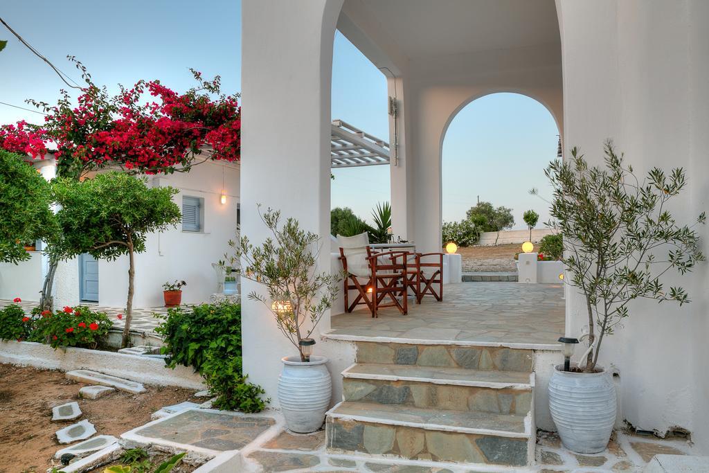 Paros Rita Studios Piso Livadi Pokój zdjęcie