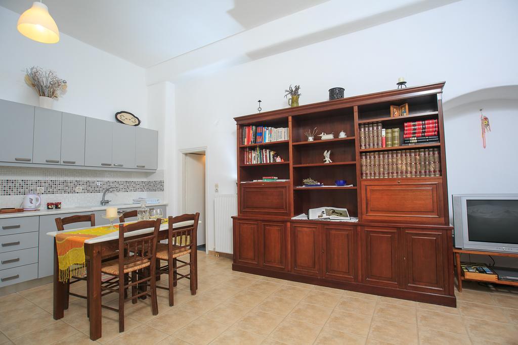 Paros Rita Studios Piso Livadi Pokój zdjęcie